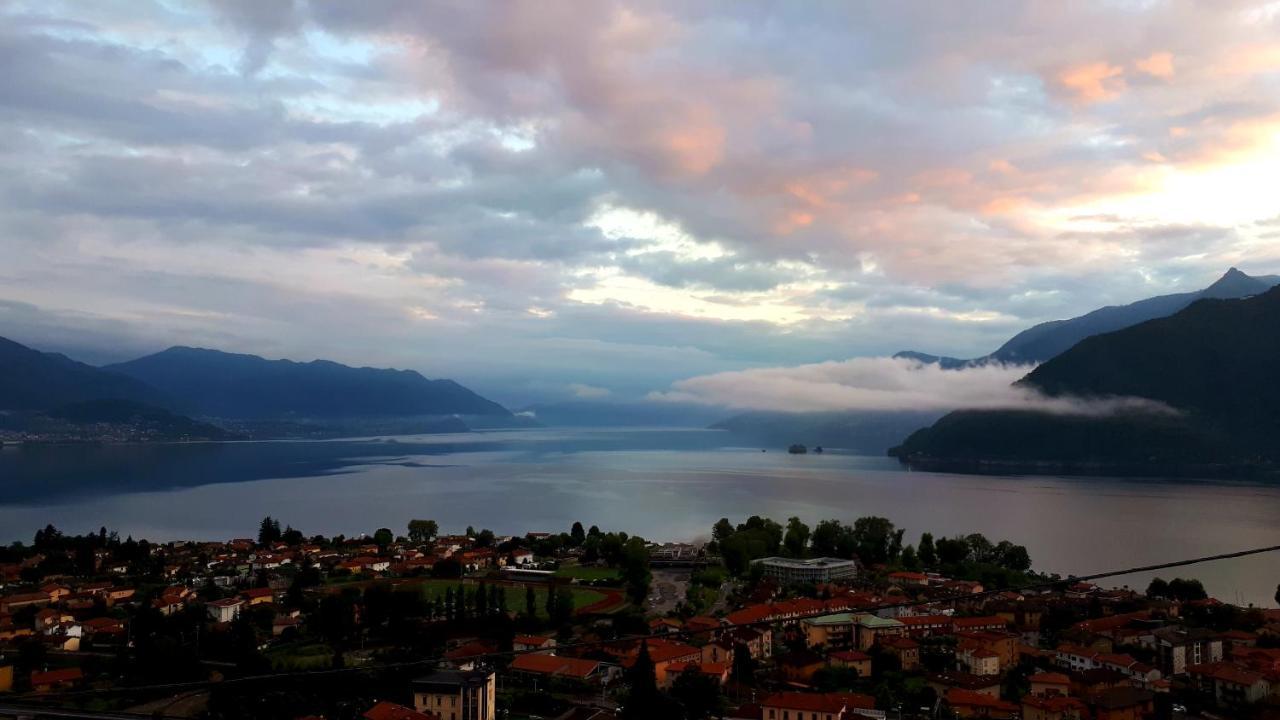Sole & Lago-Lake Maccagno Exterior foto
