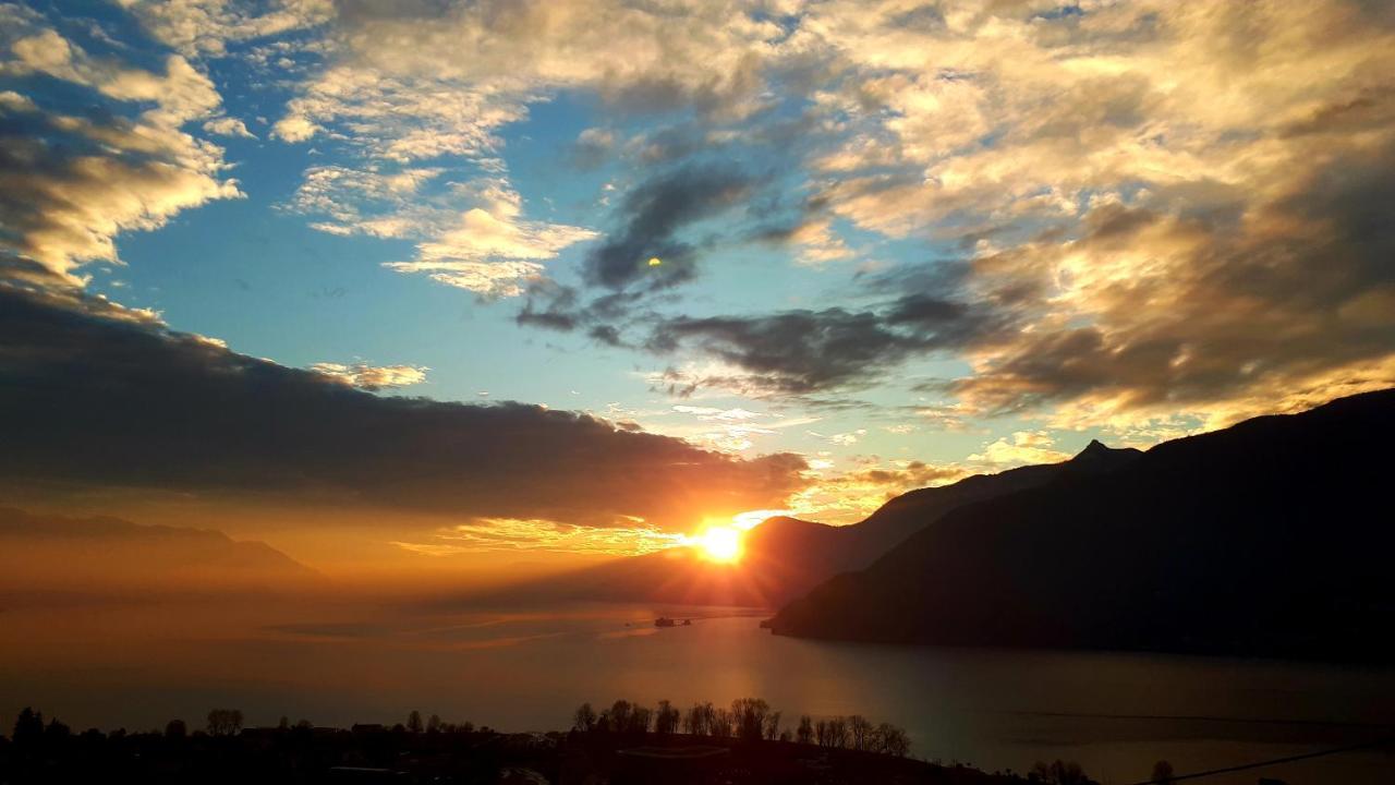 Sole & Lago-Lake Maccagno Exterior foto